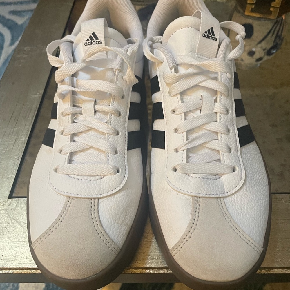 New Adidas VL court women’s shoes. So cute!! Just a little big for my narrow ft.